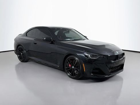 Used 2024 BMW 230i Coupe w/ Premium Package RWD image 3