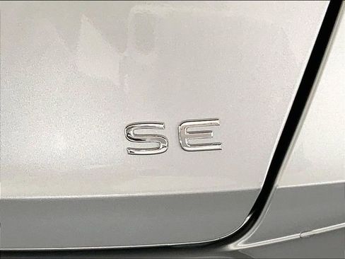 New 2026 Volkswagen Jetta SE image 13