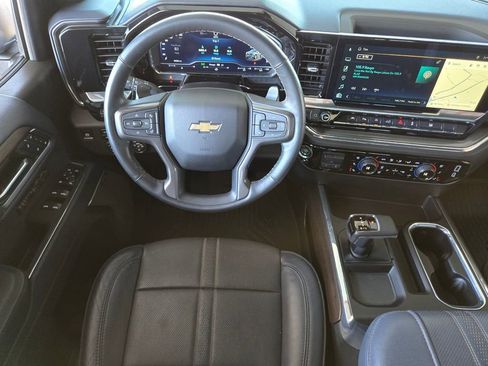 Used 2024 Chevrolet Silverado 1500 High Country w/ High Country Premium Package image 14