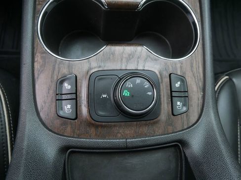 Used 2021 GMC Acadia Denali w/ Denali Ultimate Package image 26