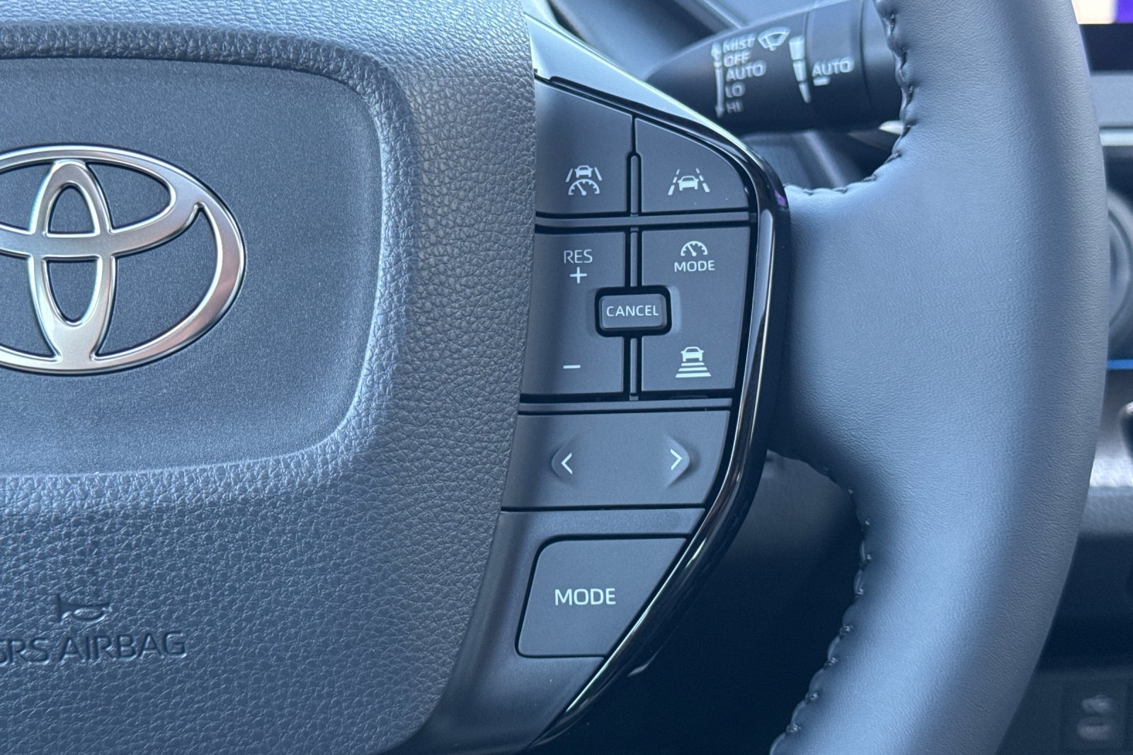 New 2027 Toyota Prius Limited AWD/4WD image 27