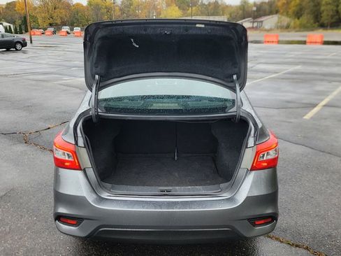 Used 2019 Nissan Sentra SV image 11