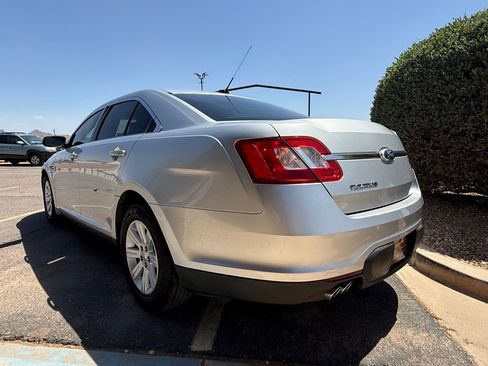 Used 2011 Ford Taurus SE FWD image 23