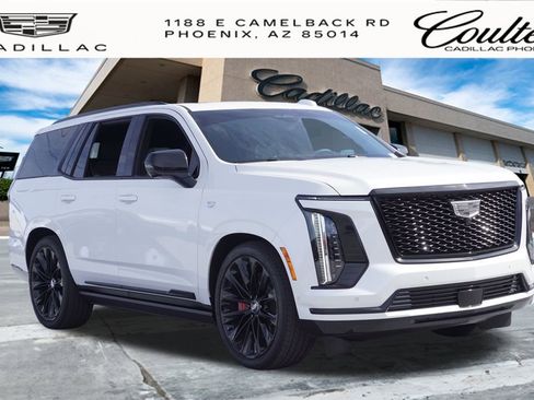 Certified 2025 Cadillac Escalade Sport Platinum w/ LPO, ONYX Package image 4