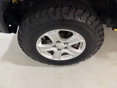 Used 2018 Jeep Wrangler Unlimited Sport S AWD/4WD image 11