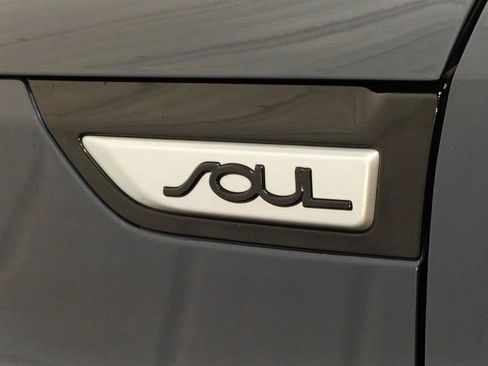 Used 2016 Kia Soul + w/ Eco Package FWD image 33