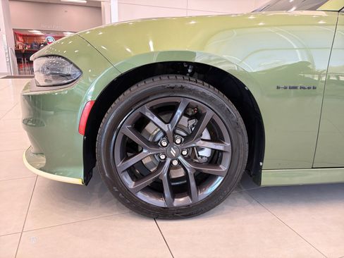 Used 2021 Dodge Charger R/T w/ Plus Group RWD image 10