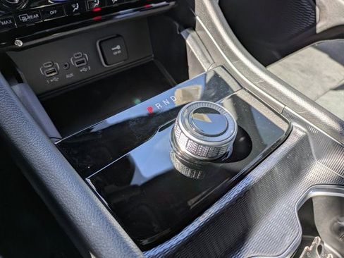 New 2025 Jeep Grand Cherokee Altitude RWD image 12