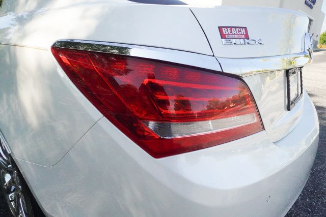Used 2014 Buick LaCrosse Leather FWD image 32