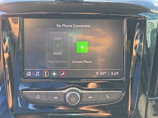 Used 2020 Chevrolet Traverse LT FWD image 27