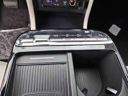 New 2026 Hyundai Tucson Limited image 21