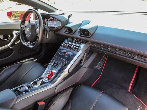 Used 2017 Lamborghini Huracan LP 580-2 image 36