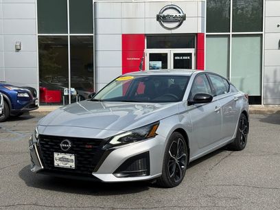 Used 2023 Nissan Altima 2.5 SR