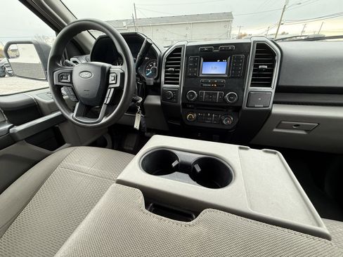 Used 2018 Ford F150 XLT image 16
