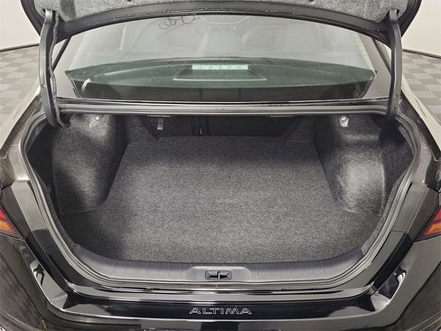 New 2025 Nissan Altima 2.5 SR w/ SR Premium Package image 14