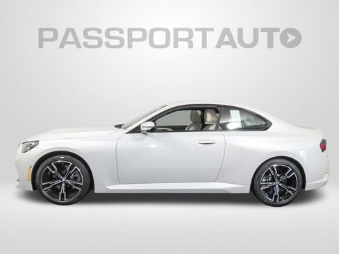Used 2025 BMW 230i xDrive Coupe w/ M Sport Package AWD/4WD image 2