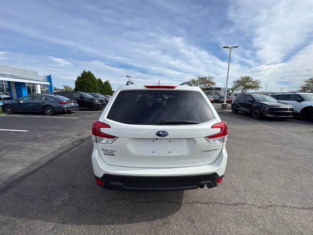 Used 2020 Subaru Forester w/ Alloy Wheel Package AWD/4WD image 5