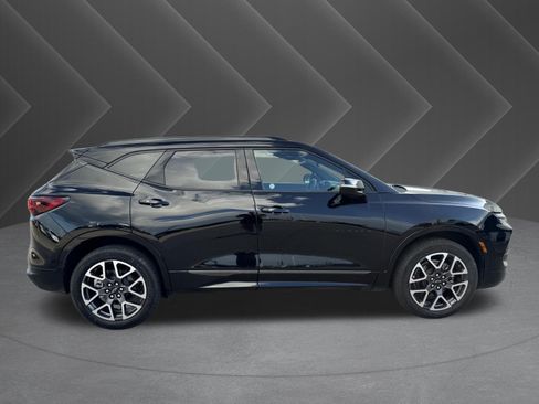 Used 2025 Chevrolet Blazer RS FWD image 5