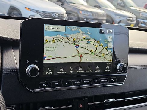 Used 2024 Mitsubishi Outlander SE image 18