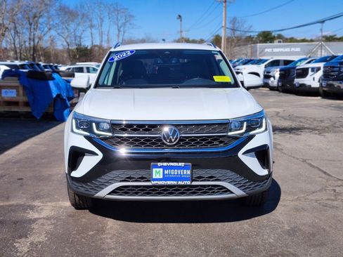 Used 2022 Volkswagen Taos SEL image 8