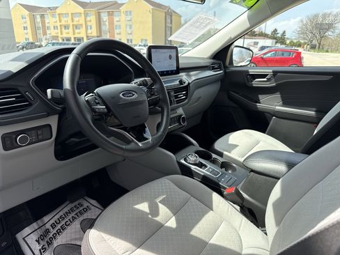 Used 2024 Ford Escape Active image 11