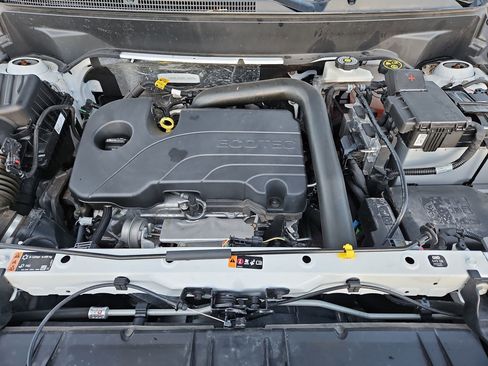 Used 2023 GMC Terrain SLT image 35