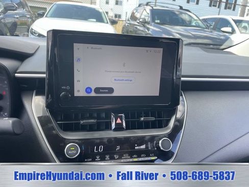 Used 2025 Toyota Corolla LE FWD image 20