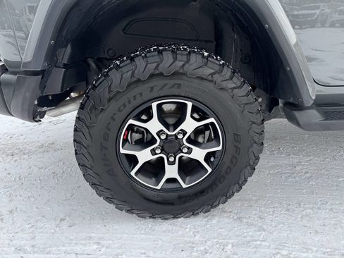 Used 2023 Jeep Wrangler Unlimited Rubicon w/ LED Lighting Group image 6