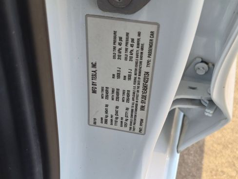 Used 2019 Tesla Model 3 Standard Range RWD image 15
