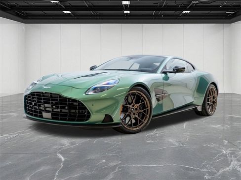 Used 2025 Aston Martin Vanquish image 1