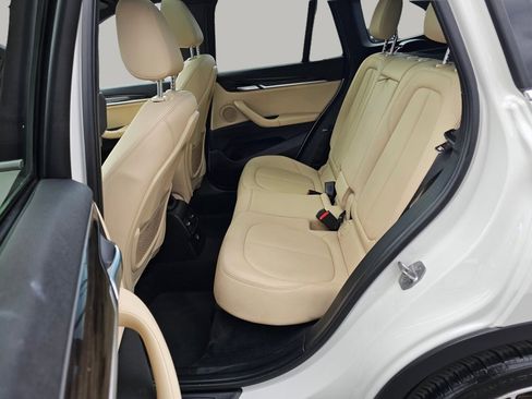 Used 2017 BMW X1 sDrive28i image 22