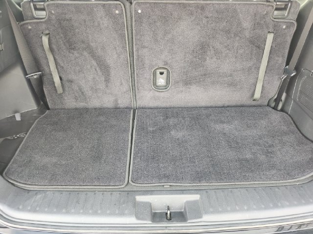 Used 2023 Toyota Highlander XSE FWD image 23