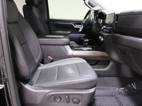 Used 2022 GMC Sierra 1500 SLT w/ SLT Convenience Package AWD/4WD image 27