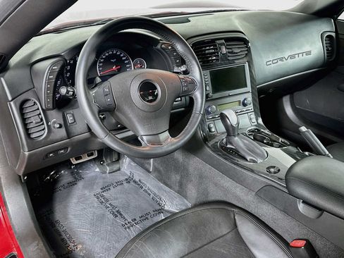 Used 2012 Chevrolet Corvette Grand Sport w/ 3LT Preferred Equipment Group RWD image 9
