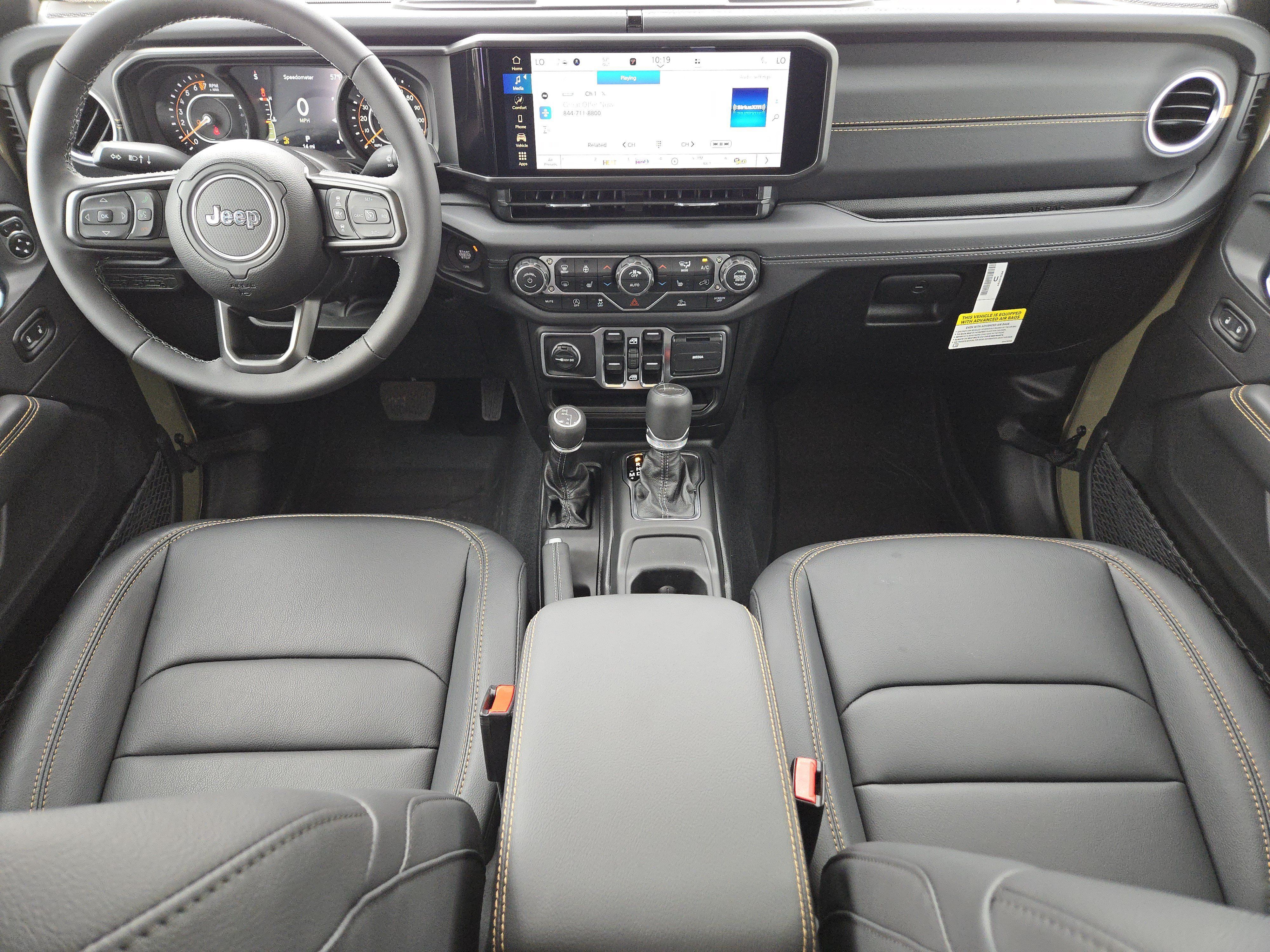New 2026 Jeep Gladiator Sport AWD/4WD image 2