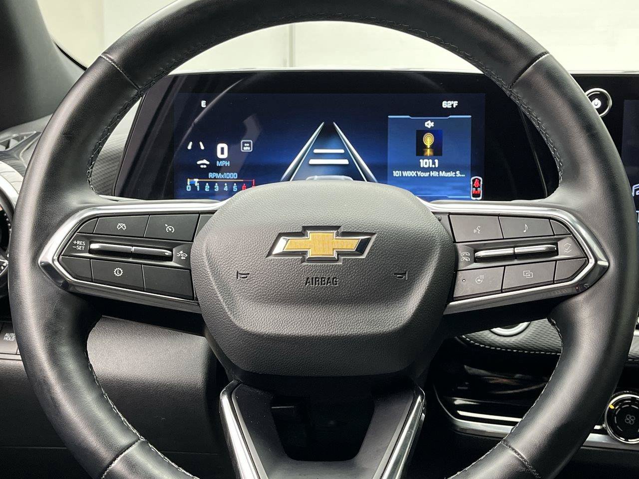 Certified 2026 Chevrolet Equinox LT AWD/4WD image 13