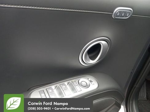 Used 2026 Hyundai Palisade Calligraphy image 11