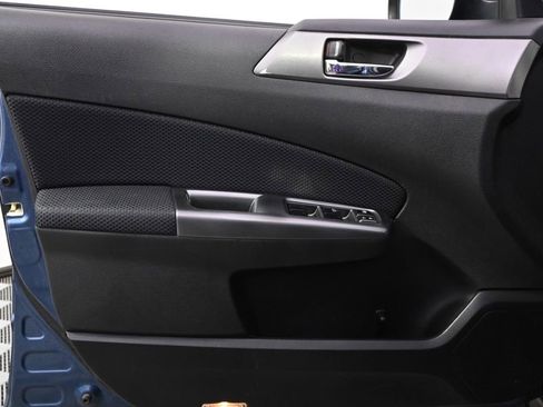 Used 2012 Subaru Forester 2.5X Premium w/ All-Weather Pkg image 22