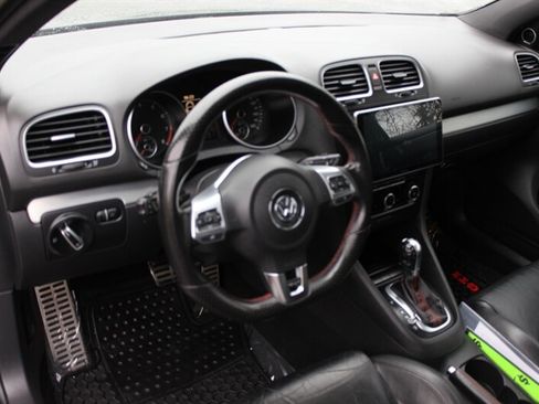 Used 2013 Volkswagen GTI Autobahn image 9