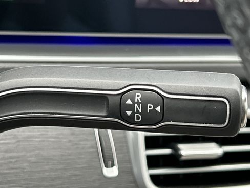 Certified 2025 Mercedes-Benz GLS 450 4MATIC image 31