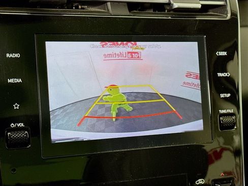 Certified 2022 Hyundai Tucson SEL AWD/4WD image 6