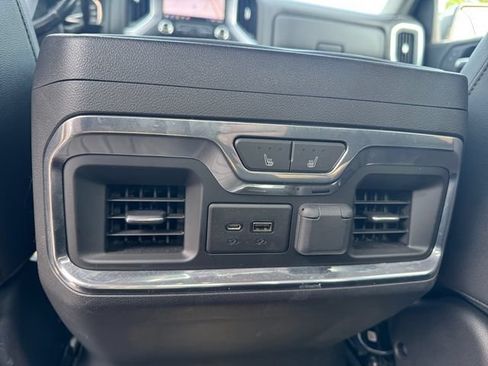 Used 2019 GMC Sierra 1500 SLT w/ SLT Premium Package AWD/4WD image 16