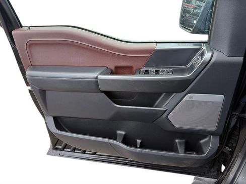 Used 2023 Ford F150 Lariat w/ Equipment Group 502A High image 17