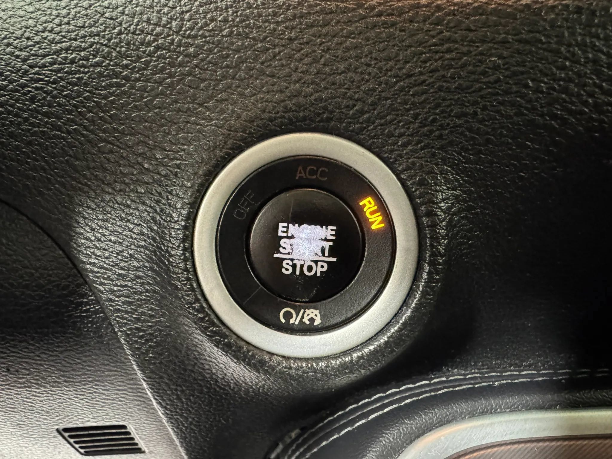 Used 2021 Dodge Challenger R/T Scat Pack RWD image 16