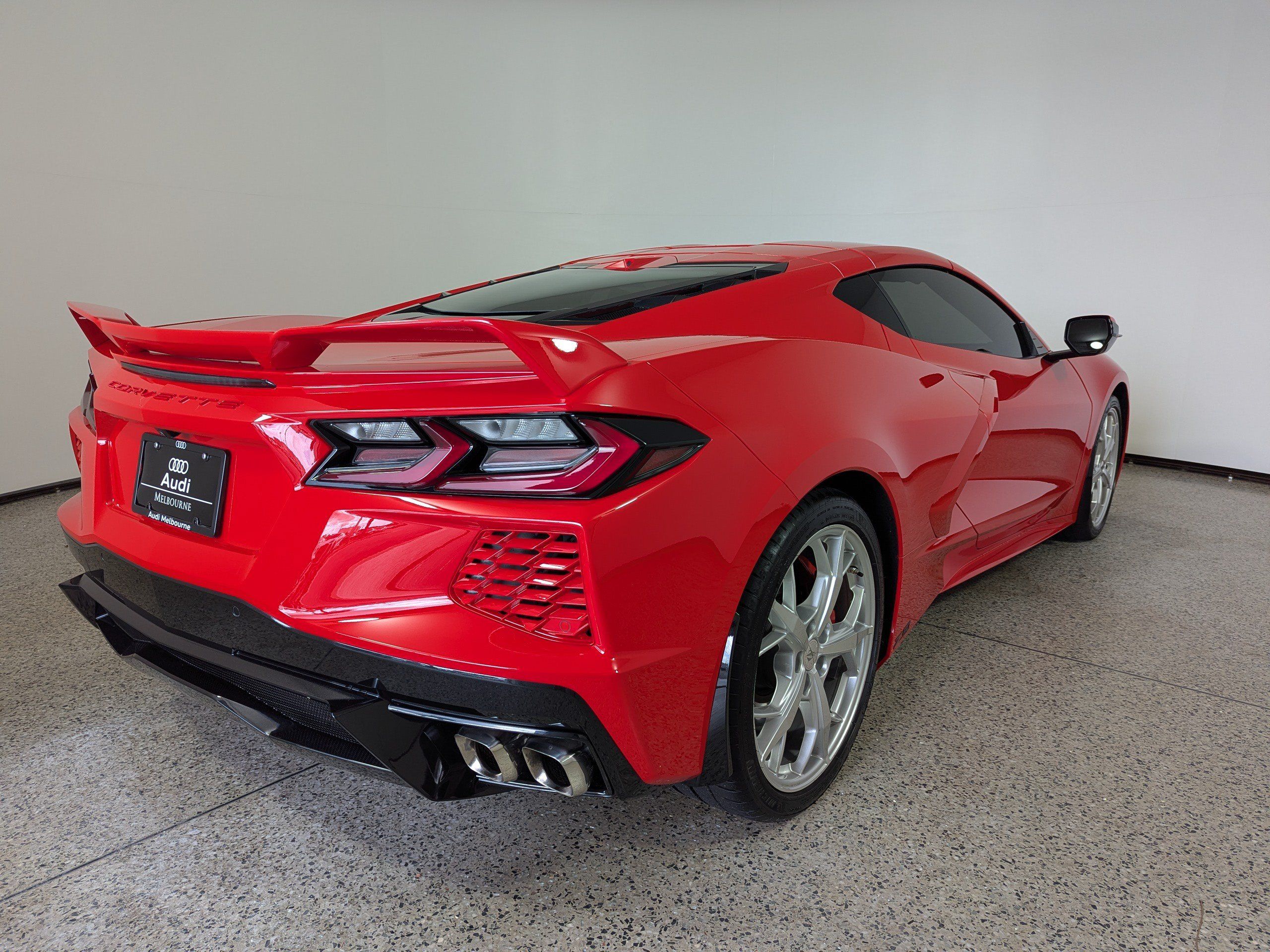 Used 2021 Chevrolet Corvette Stingray Premium Cpe w/ Z51 Performance Package RWD image 9