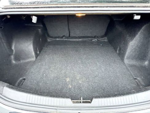 Used 2024 Chevrolet Malibu LT image 24