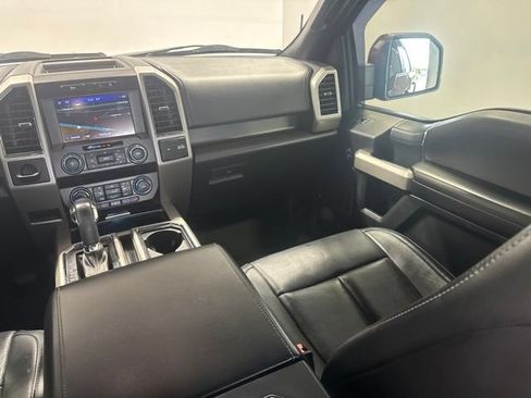 Used 2019 Ford F150 Lariat RWD image 21