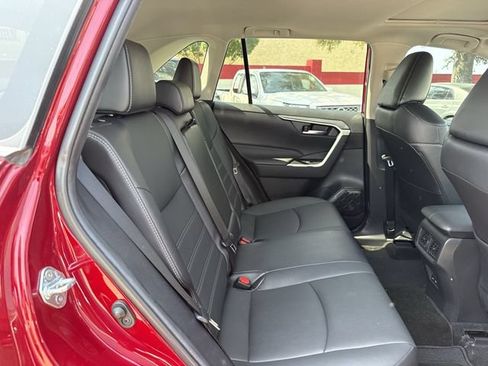 Used 2023 Toyota RAV4 XLE Premium FWD image 31