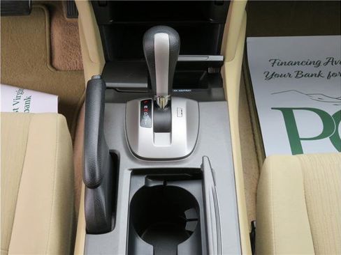 Used 2011 Honda Accord LX image 7