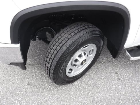 Used 2021 Chevrolet Silverado 2500 W/T w/ WT Convenience Package image 19